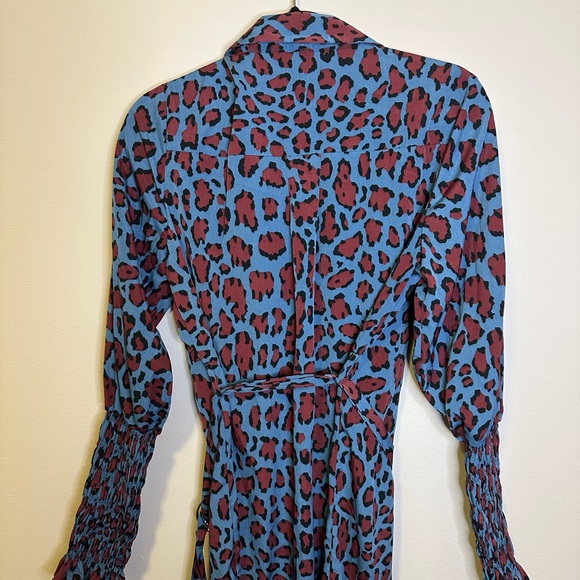 Cheetah print long sleeve button down dress - Picture 5 of 7